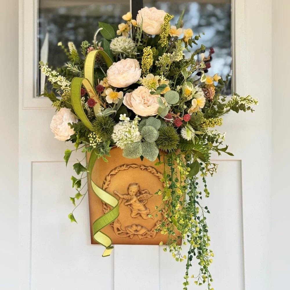 Vintage Southern Living Cherub With Floral Design